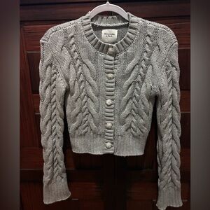Abercrombie & Fitch Light Gray Cable Knit Cardigan